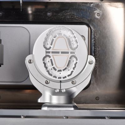 ซื้อ เครื่องบดฟันที่กําหนดเอง 535 * 655 * 720 มม สําหรับห้องปฏิบัติการฟัน online manufacture